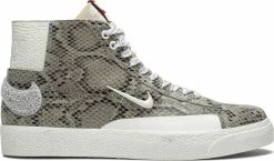Nike SB Blazer Mid QS "SOULLAND FRI.DAY 03"